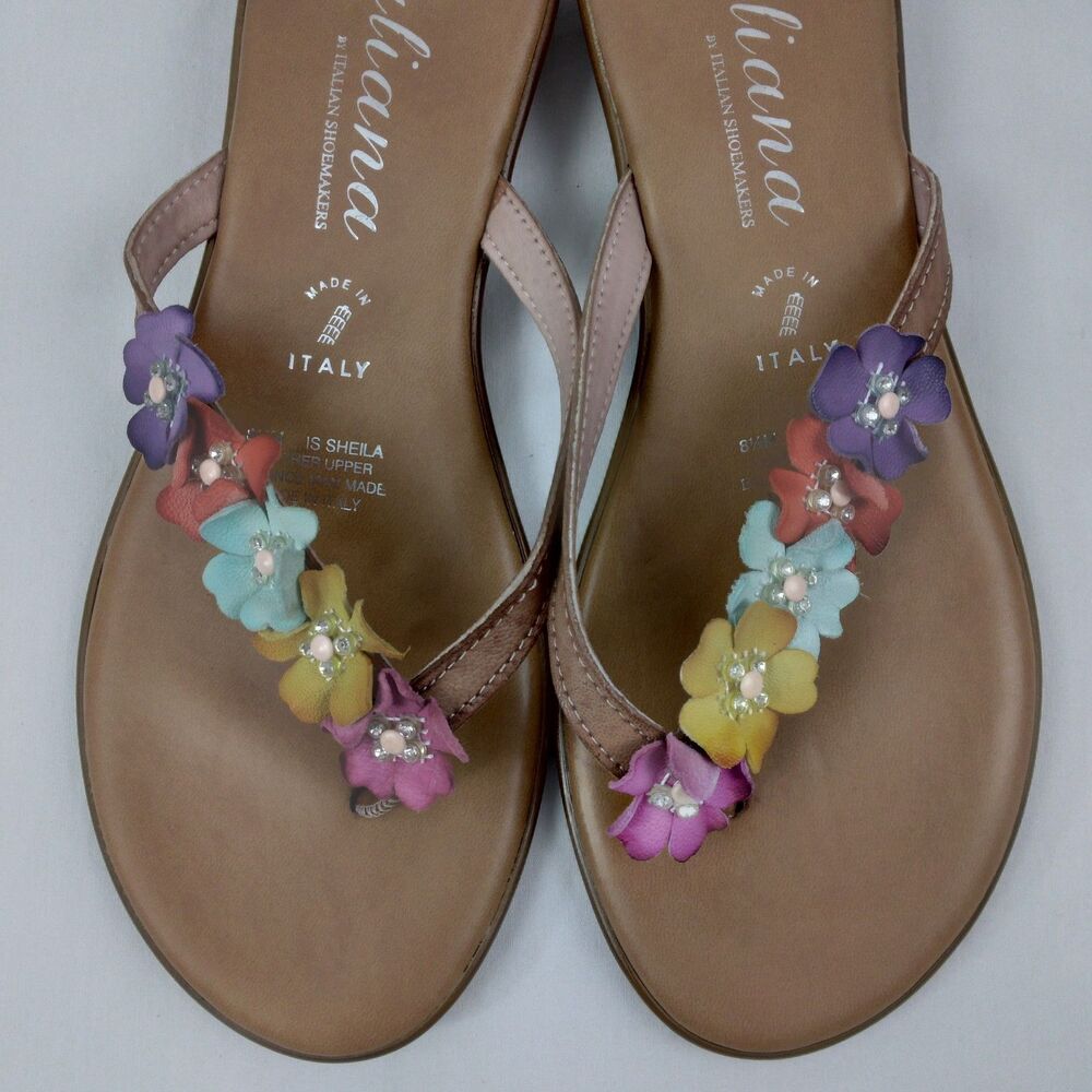 Italiana Italian Shoemakers Sheila Floral Rhinestone Thong Sandals Women's 8.5M - Picture 2 of 9